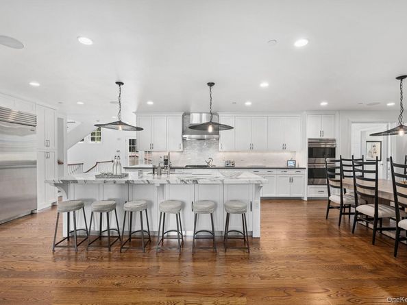 73 Park Drive S, Rye NY 10580