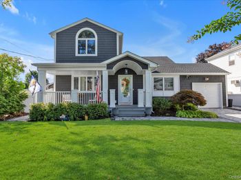 6 Fairview Road W