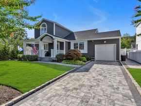 6 Fairview Road W, Massapequa NY 11758