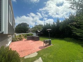 6 Fairview Road W, Massapequa NY 11758