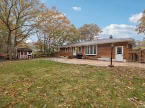 186 Jamaica Avenue, Medford NY 11763