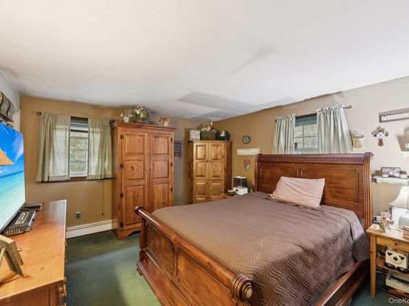 186 Jamaica Avenue, Medford NY 11763