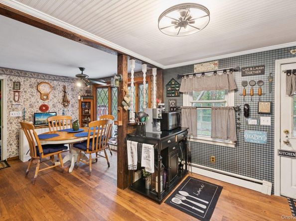 186 Jamaica Avenue, Medford NY 11763