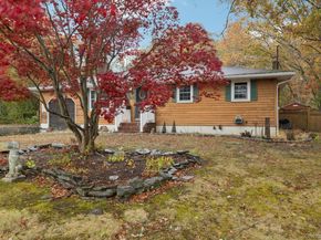186 Jamaica Avenue, Medford NY 11763