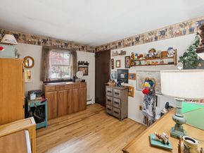 186 Jamaica Avenue, Medford NY 11763