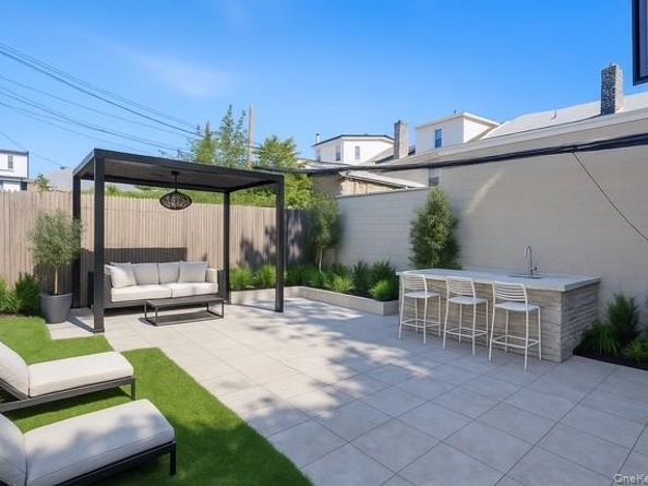 927 E 27th Street, Brooklyn NY 11210