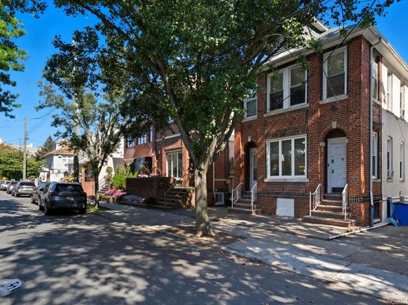 927 E 27th Street, Brooklyn NY 11210