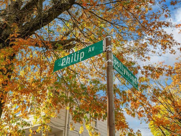 822 Hollywood Avenue, Bronx NY 10465