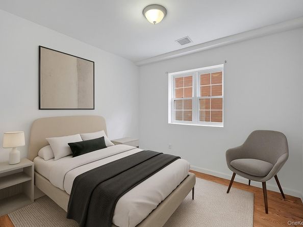 822 Hollywood Avenue, Bronx NY 10465