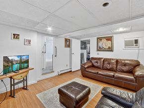 140 Beekman Avenue, Sleepy Hollow NY 10591