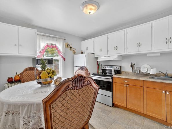 140 Beekman Avenue, Sleepy Hollow NY 10591