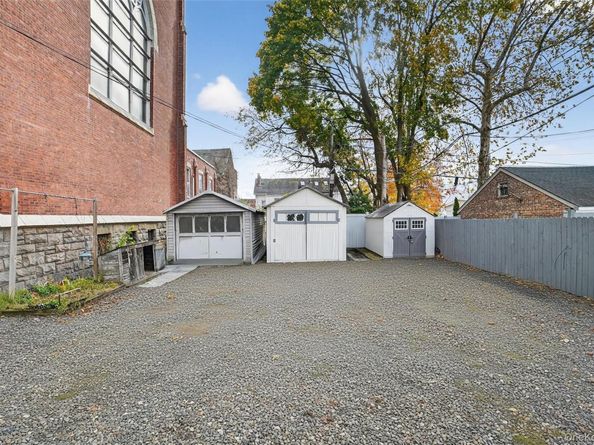 140 Beekman Avenue, Sleepy Hollow NY 10591