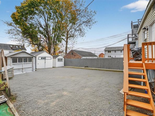 140 Beekman Avenue, Sleepy Hollow NY 10591