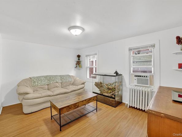 140 Beekman Avenue, Sleepy Hollow NY 10591