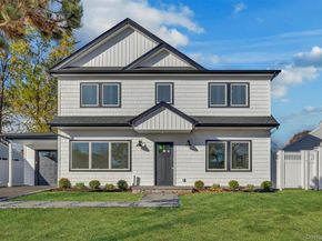 22 Family Lane, Levittown NY 11756