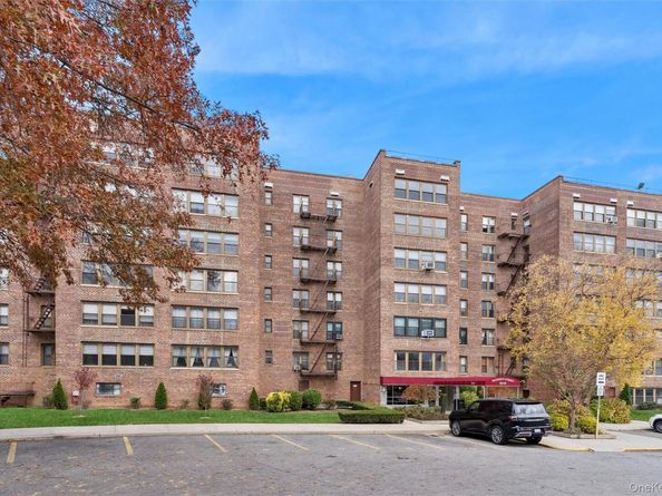 18-35 Corporal Kennedy Street 1G, Bayside NY 11360