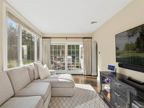 44 Old Ox Road, Manhasset NY 11030