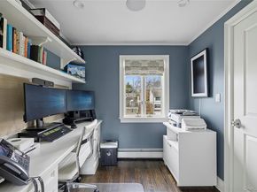 44 Old Ox Road, Manhasset NY 11030