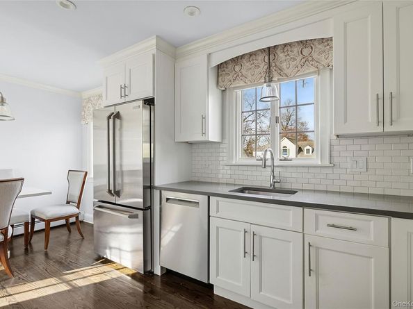 44 Old Ox Road, Manhasset NY 11030