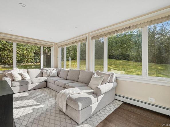 44 Old Ox Road, Manhasset NY 11030