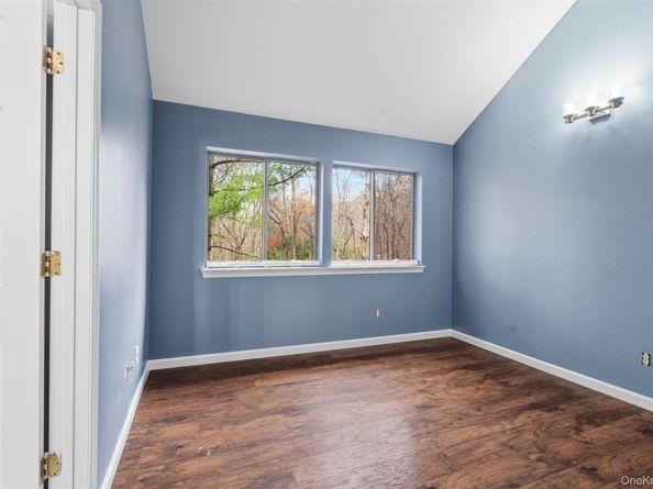 239 Deer Hill Road, South Salem NY 10590