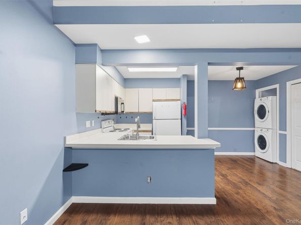 239 Deer Hill Road, South Salem NY 10590