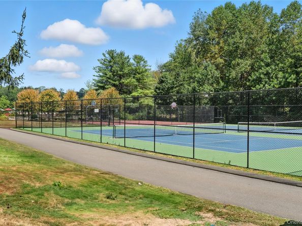 239 Deer Hill Road, South Salem NY 10590