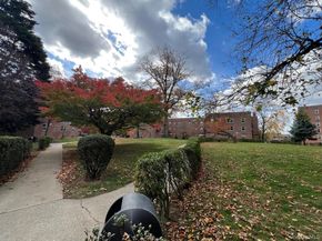 14737 38TH Ave C54, Flushing NY 11354