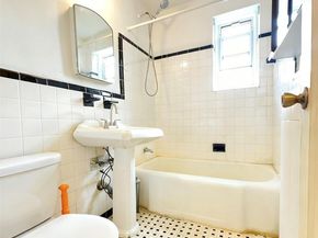 14737 38TH Ave C54, Flushing NY 11354