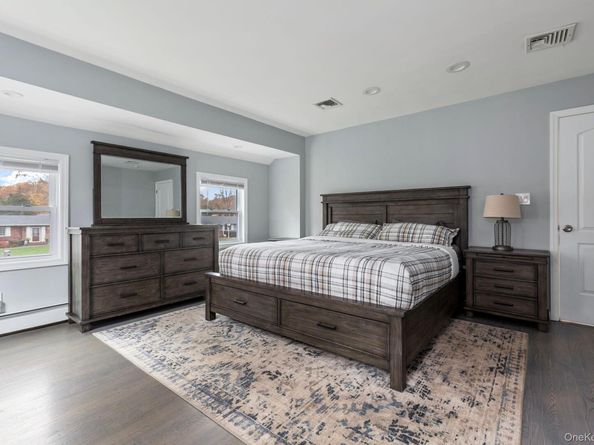 17 Diane Court, Nesconset NY 11767