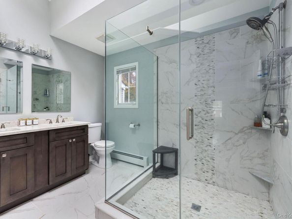 17 Diane Court, Nesconset NY 11767