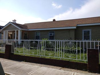 Undisclosed Address #937124