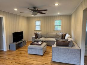 39 North Rd., Hampton Bays NY 11946