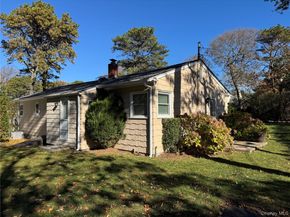 39 North Rd., Hampton Bays NY 11946