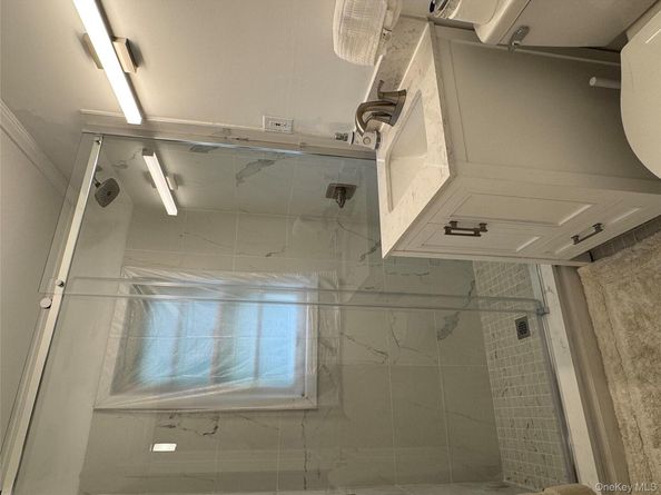 39 North Rd., Hampton Bays NY 11946