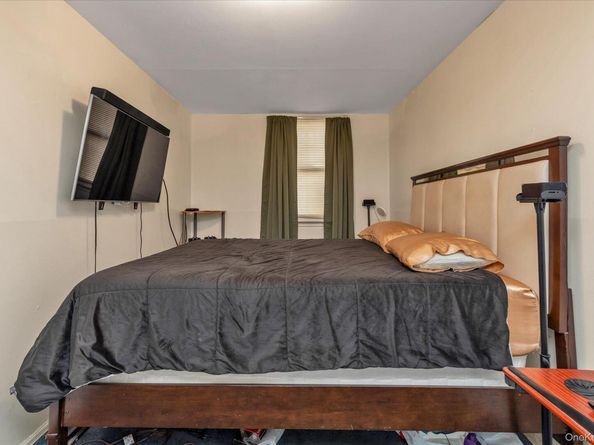 2301 Camp Road, Far Rockaway NY 11691