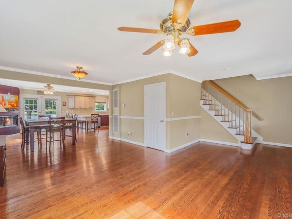 12 Maple Avenue, East Patchogue NY 11772