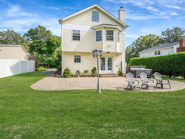 12 Maple Avenue, East Patchogue NY 11772