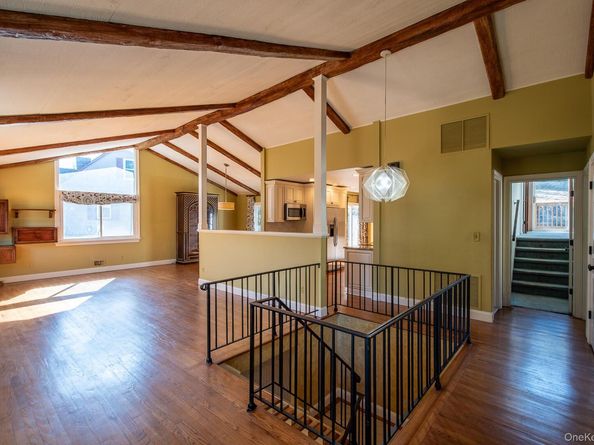 83 Edgepark Road, White Plains NY 10603