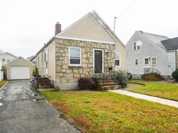 150 Pennsylvania Avenue, Roosevelt NY 11575