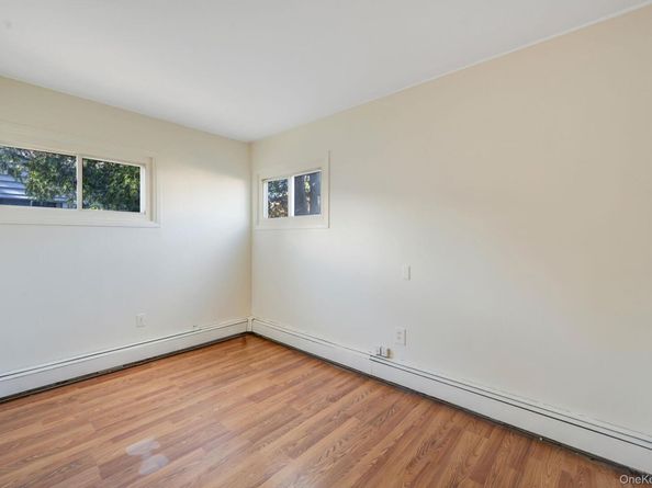 231 Blacksmith Road S, Levittown NY 11756