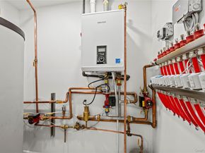 7662 174th Street, Fresh Meadows NY 11366