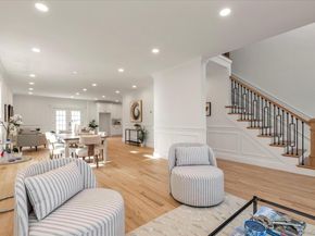 21 Venus Road, Syosset NY 11791