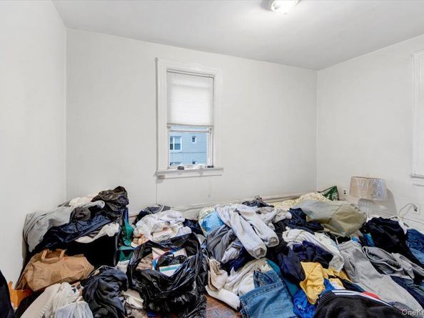 2849 E 195th Street, Bronx NY 10461