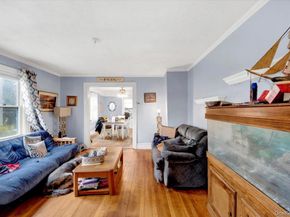 2849 E 195th Street, Bronx NY 10461