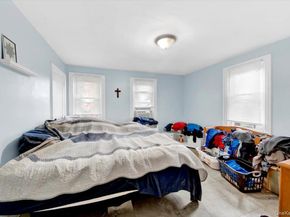 2849 E 195th Street, Bronx NY 10461