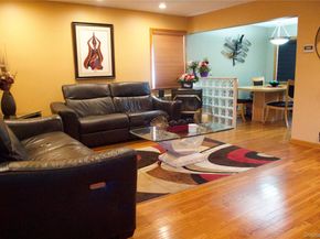 2082 Renfrew Avenue, Elmont NY 11003
