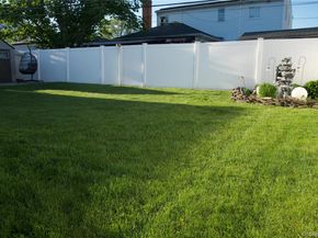 2082 Renfrew Avenue, Elmont NY 11003