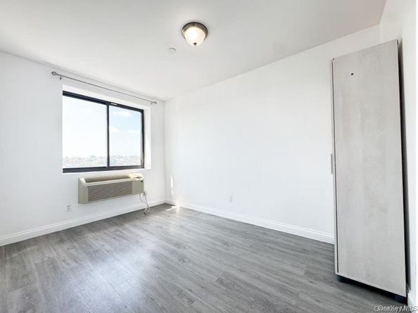 70-26 Queens Boulevard 3F, Woodside NY 11377