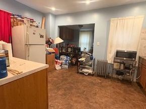 19144 113th Road, Saint Albans NY 11412